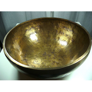 klankschaal-versierd-33_5cm-3399-gram_e