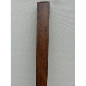 regenstok_rainstick_100cm-a-detail_hout-vierkant-donker