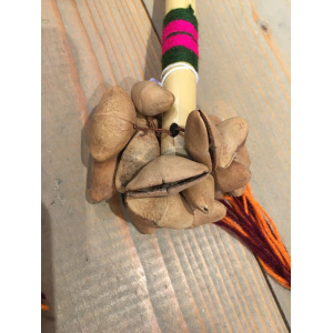 tobillera-notenratel-op-bamboestok_4